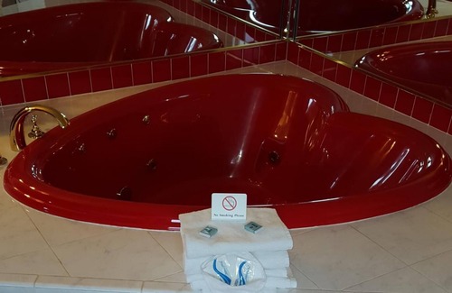 Bridgeview Hotel | New Relax INN