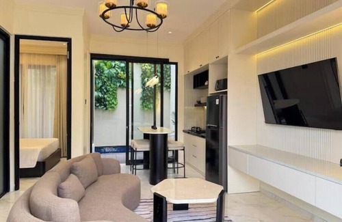 Oro Oro Ombo Villa | New Stylish 3BR Villa with pool in Batu