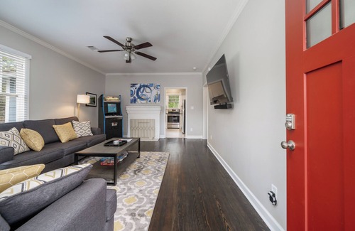 Hot Springs Cabaña | NEW! UPTOWN Cottages - 2bed/1bath-new furnishings!