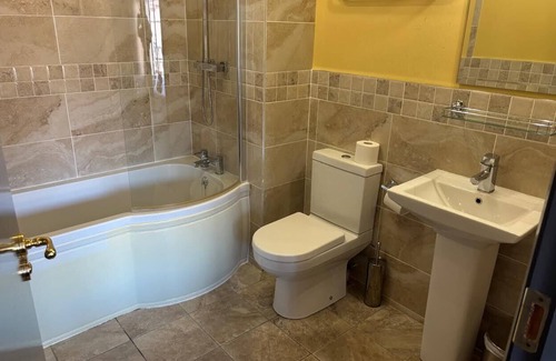 Ballymahon Hotel | Newcastle House Hotel