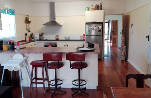 Peterborough Casa | Newfield Holiday House