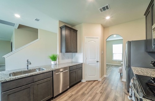 John T White Casa | Newly built Home well furnished and centrally located