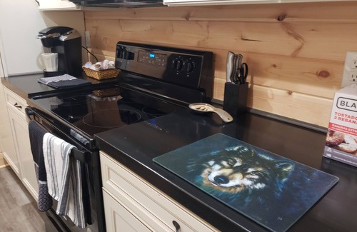 Hendersonville Cabina | Newly built private cozy cabin 15 min to Hendersonville, Lake Lure, Chimney Rock