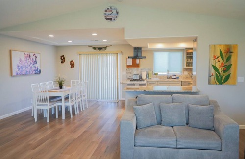 Paso Robles Casa | Newly remodeled 4-bedroom, 3-bathroom home with jacuzzi close to downtown Paso