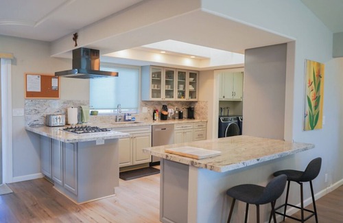 Paso Robles Casa | Newly remodeled 4-bedroom, 3-bathroom home with jacuzzi close to downtown Paso