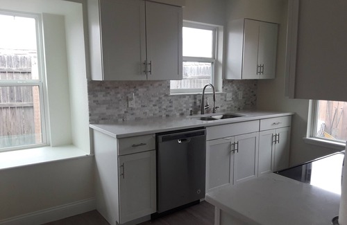 Frisco Casa | Recién remodelado. Corazón de Frisco