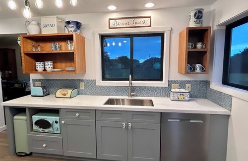 Caspar Casa | ❤️ Mendocino Pebble Palace! Hermosa casa frente al mar! ¡Bañera de hidromasaje!