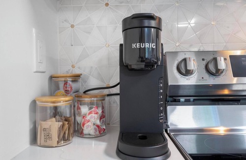 Tariffville Apartamento | Newly Renovated 2 Bedroom in Heart of Tariffville