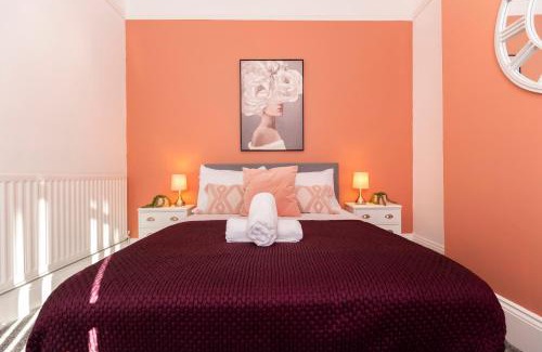 Sunderland Casa | Newly Renovated 3br House Near Hospital & Uni