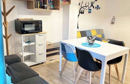 Selargius Apartamento | Newly renovated apartment, near the sea at Poetto, Chia, Villasimius