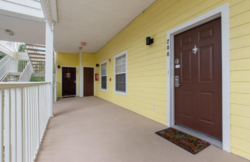 Bahama Bay Casa | Newly renovated beautiful second floor condo in Bahama Bay