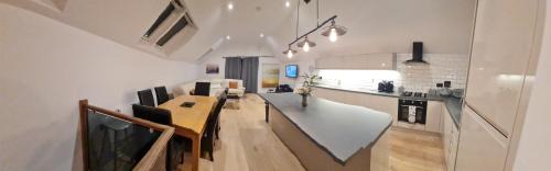 Newquay City Centre Villa | Newquay Beach Ocean Heights Villa