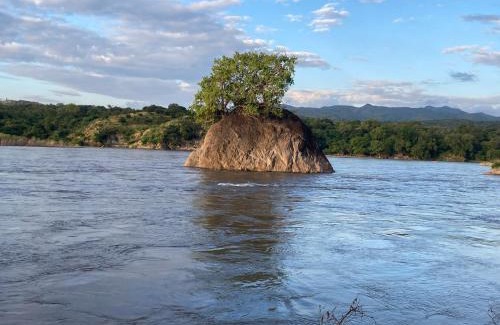 Southern Region Cabina | Ng'ona Lodge