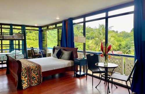 Koror Apartamento | Ngermid Oasis- 1BD, Beautiful Lodge, Amazing Views