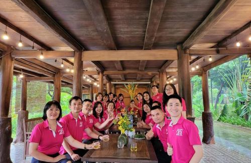 Ba Vi Chalet De Esquí | Nhà sàn Mường
