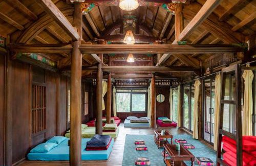 Ba Vi Chalet De Esquí | Nhà sàn Mường