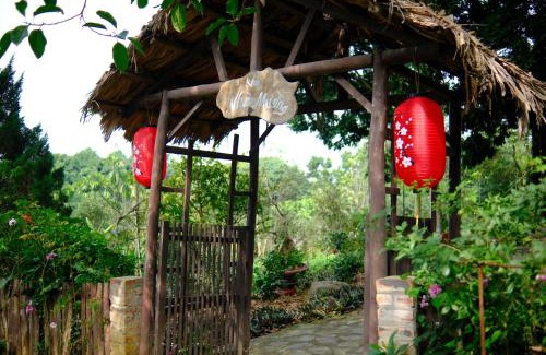 Ba Vi Chalet De Esquí | Nhà sàn Mường