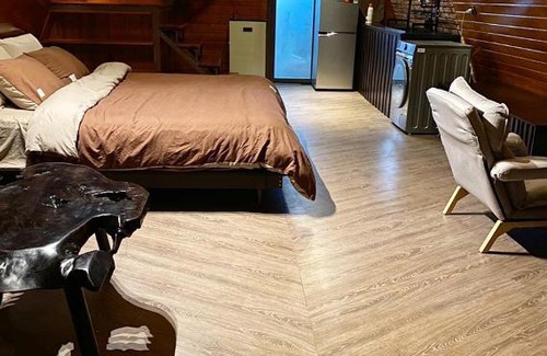 Pleiku Cabina | Nhà Yên 's 2 Bedrooms Lake Resort Hotel Homestay