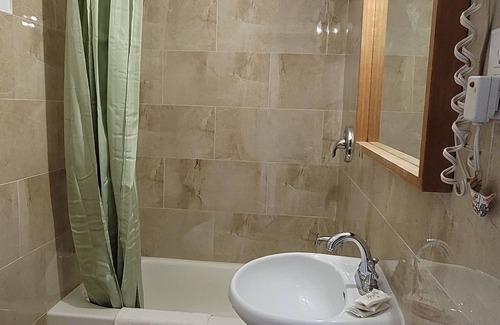 Niagara Falls Hotel | Niagara Inn