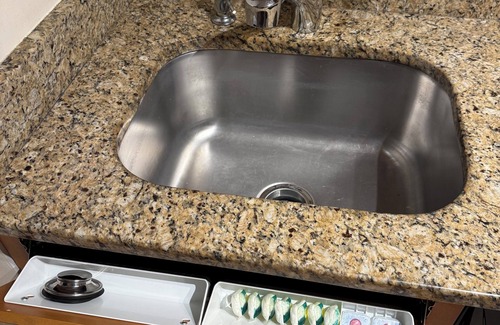 Kingman Park Apartamento | Nice 1-BR Apt w/all amenities, inc WiFi & CATV, on Quiet Blk on Capitol Hill, DC