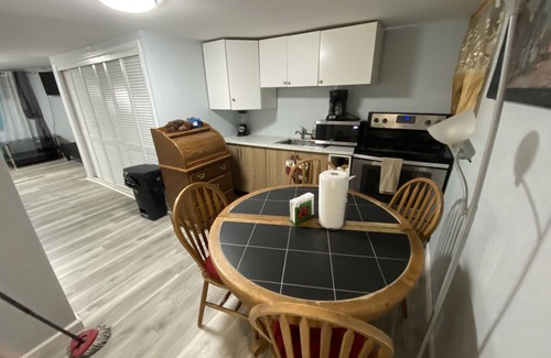 West New York Apartamento | 🏡 Nice 2Bedroom apt with patio included to enjoy 🏡