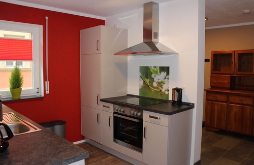 Burgbernheim Apartamento | Hermoso y moderno, con tres dormitorios, dos baños y sauna