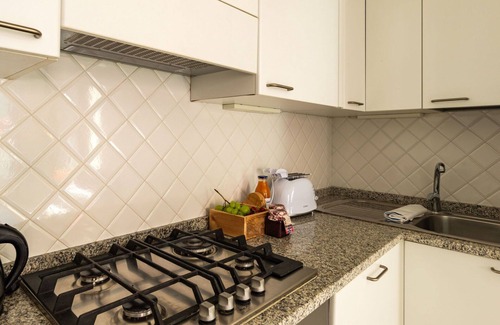 San Carlo Apartamento | Hermoso apartamento para 6 personas con TV, terraza y mascotas permitida