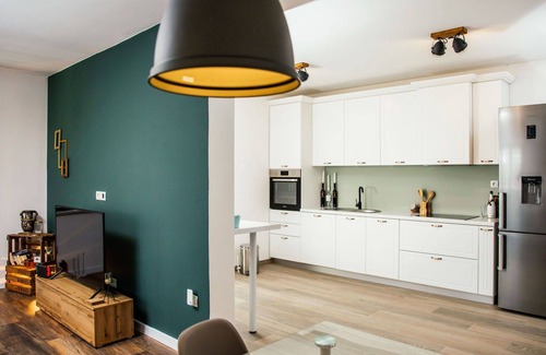 Donji Prolozac Apartamento | Hermoso apartamento con A/C, jacuzzi, piscina privada, WIFI, TV, terraza, vista panorámica