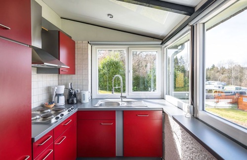 Gerolstein Casa | Nice apartment in villa for 6 people with pool, TV, terrace, pets allowed and parking