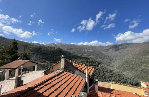 Valloria Apartamento | Bonito apartamento para 4 personas con WIFI, TV y terraza