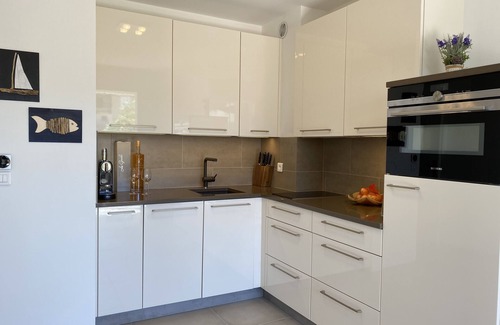 Port Grimaud Apartamento | Nice Garden Apartment in Port Grimaud