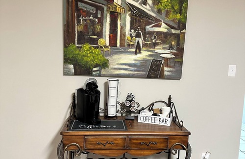 Mississippi City Casa | Nice Gulf Coast Home near Beach, Casinos, Downtown & Hwy 90 access!