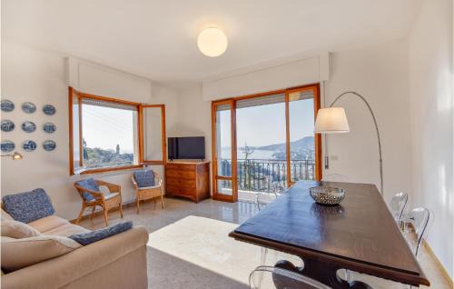 Rapallo Casa | Nice Home In Rapallo With Kitchen