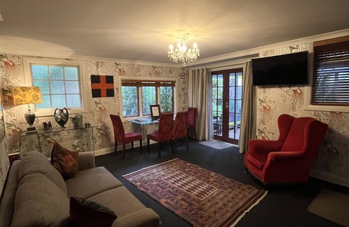 New Plymouth Cabina | Nice Hotel