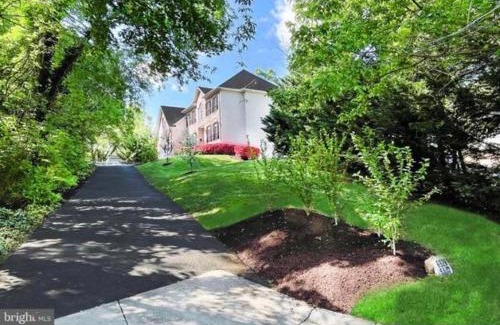 Groveton Casa | Nice House