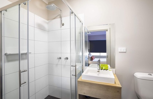 Umina Beach Hotel | Nightcap at Ocean Beach Hotel