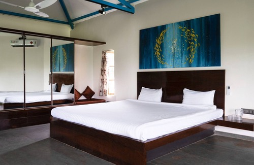 Ulhasnagar Hotel | Nirva The Cottage Resort, Kondeshwar Road Badlapur