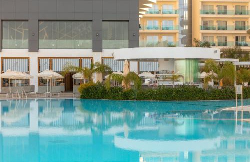 Ayia Napa Hotel | NissiBlu Beach Resort