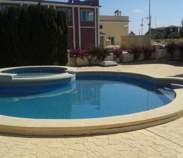 Caserio Los Tarquinos Casa | Nita Villa Altaona Golf Turquoise Sleeps 4 adults