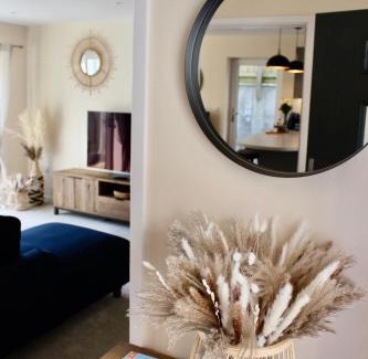 Bude Casa | No 1 The Paddock - Spacious holiday home with a hot tub