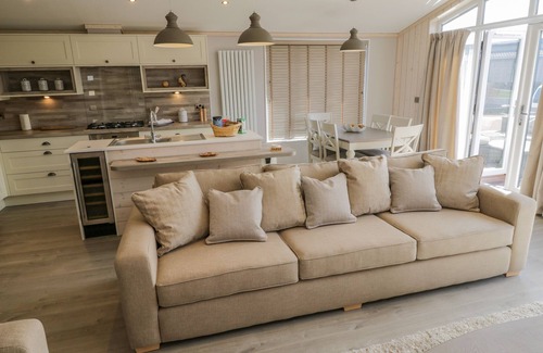 Runswick Bay Cabaña | No. 27 The Crab Pot