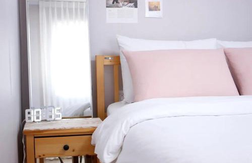 Beon 1-dong Apartamento | No 44525ㅣprivateㅣWiFiㅣcozyㅣcomfyㅣ3min Suyu Stn