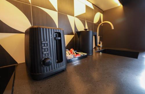 Queens Quarter Apartamento | No 5 by Warren Collection