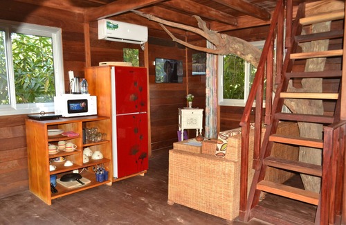 Kribi Cabina | Casa del árbol-Familiar-Baño con ducha-Vista al Jardín