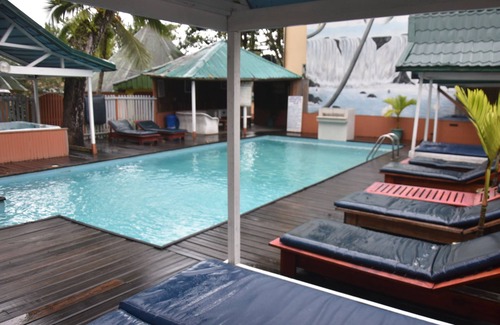 Kribi Cabina | Casa del árbol-Familiar-Baño con ducha-Vista al Jardín