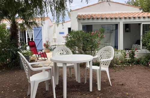 Noirmoutier-en-l'Ile Villa | NOIRMOUTIER - ANTIGUO - CHALET CON ENCANTO EN FLOWER GARDEN - PROMOCIÓN