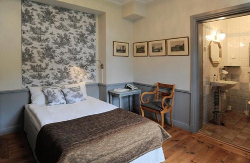 Knivsta Hotel | Noors Slott