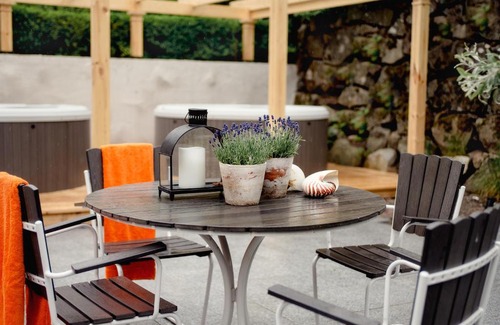 Knivsta Hotel | Noors Slott
