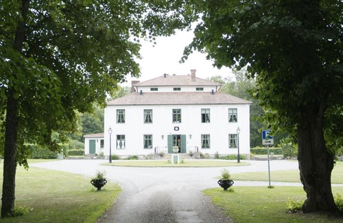 Knivsta Hotel | Noors Slott