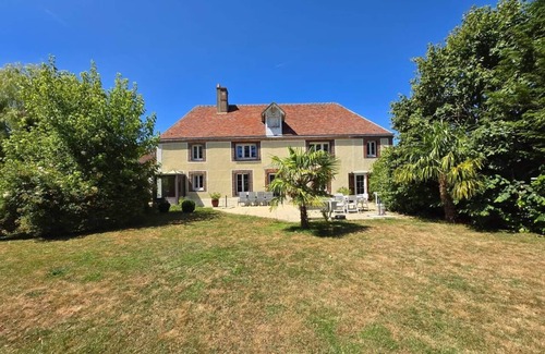Verneuil-sur-Avre Casa | Normandy countryside with your family